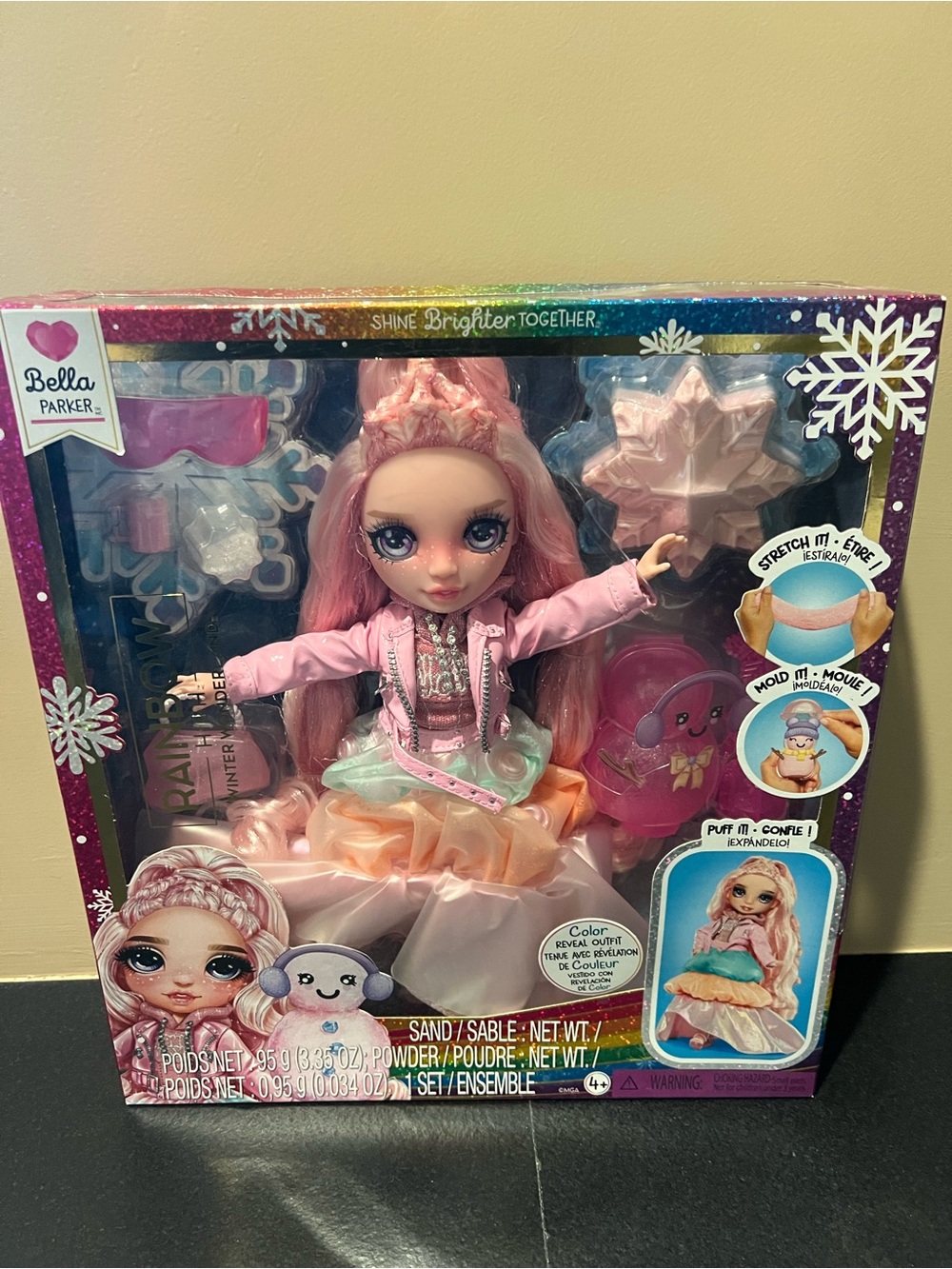 Rainbow High Winter Wonderland Bella Parker Doll NIB $35